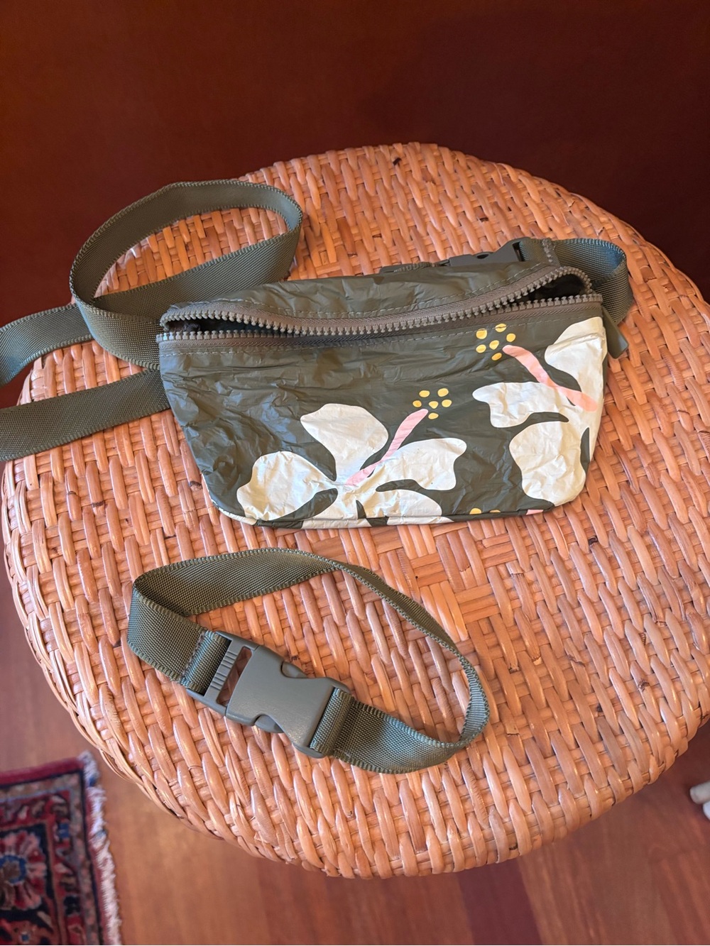 Aloha mini hip pack